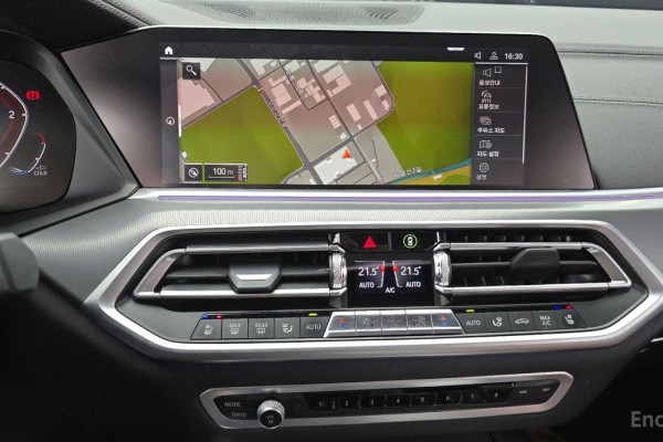 2022 BMW X6 с пробегом 66 425 км