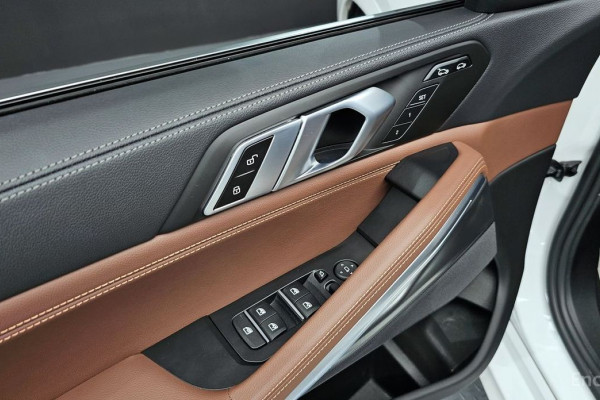 2022 BMW X6 с пробегом 30 214 км