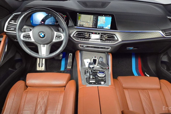 2022 BMW X6 с пробегом 39 028 км