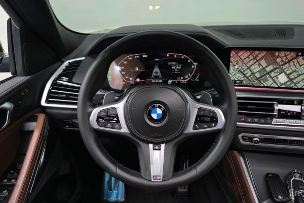2022 BMW X6 с пробегом 57 940 км
