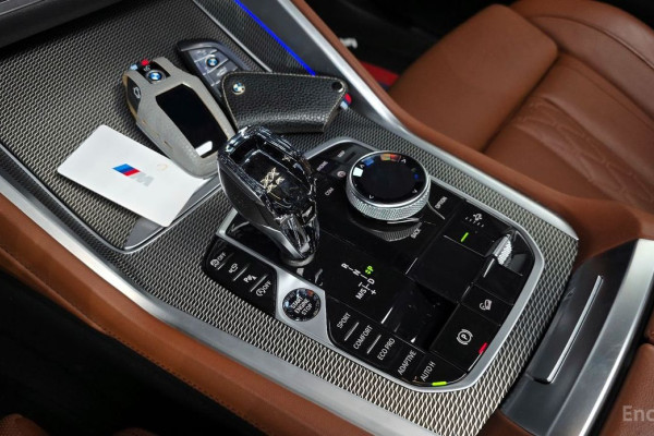 2022 BMW X6 с пробегом 39 028 км