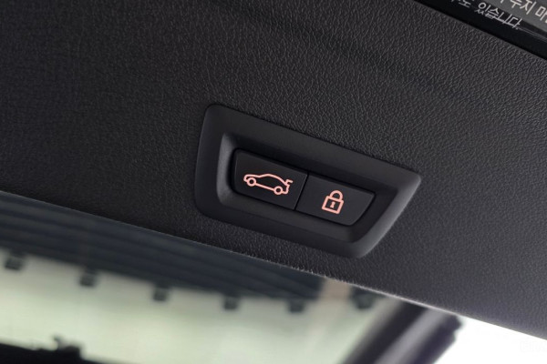 2022 BMW X6 с пробегом 57 940 км