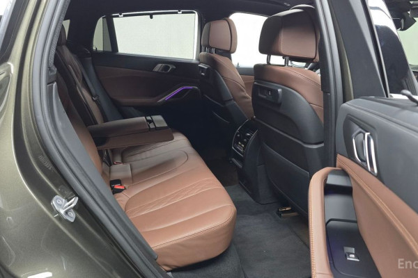 2022 BMW X6 с пробегом 28 124 км