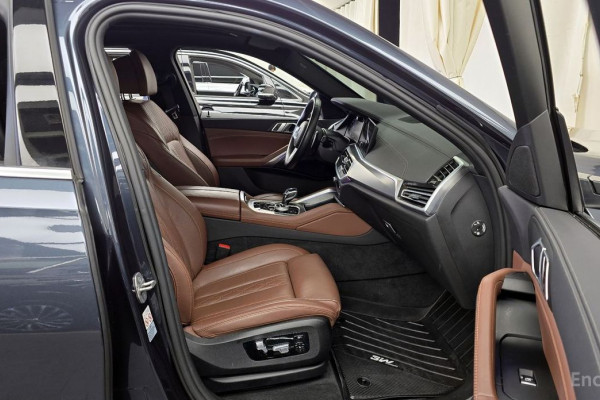2022 BMW X6 с пробегом 86 793 км
