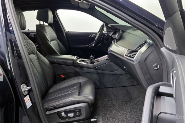 2022 BMW X6 с пробегом 71 934 км