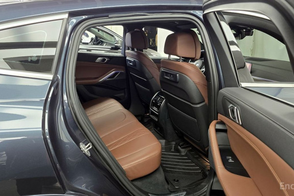 2022 BMW X6 с пробегом 86 793 км