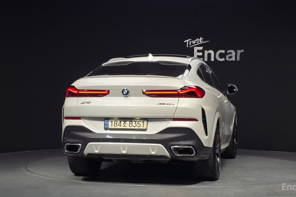 2022 BMW X6 с пробегом 65 117 км