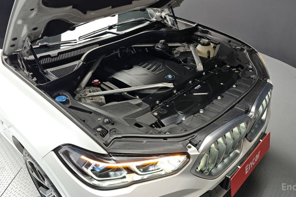 2022 BMW X6 с пробегом 38 412 км