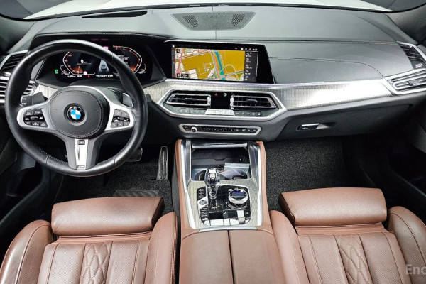 2022 BMW X6 с пробегом 38 412 км