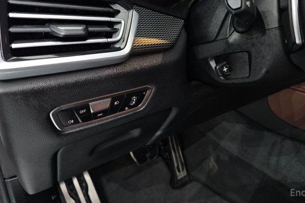 2022 BMW X6 с пробегом 77 128 км