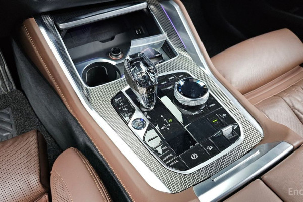 2022 BMW X6 с пробегом 38 412 км