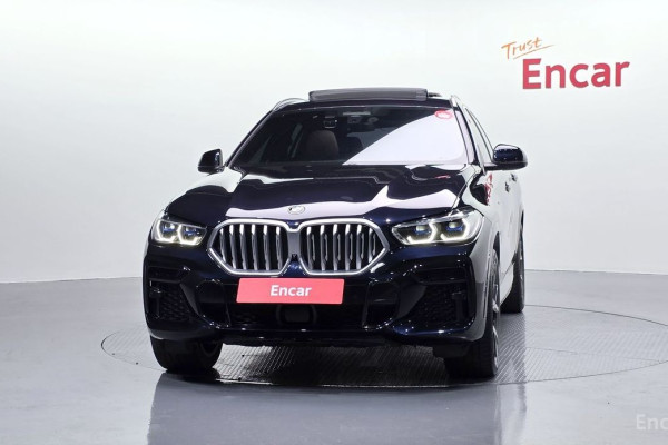 2022 BMW X6 с пробегом 47 483 км