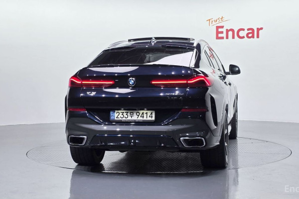 2022 BMW X6 с пробегом 47 483 км