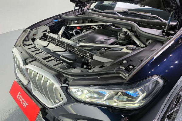 2022 BMW X6 с пробегом 47 483 км