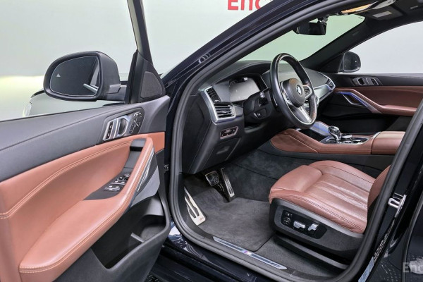 2022 BMW X6 с пробегом 47 483 км