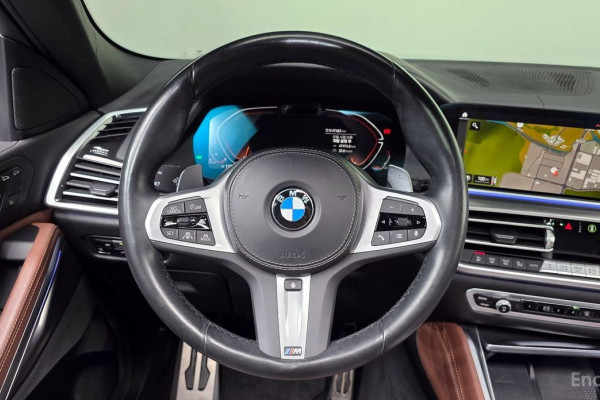 2022 BMW X6 с пробегом 47 483 км