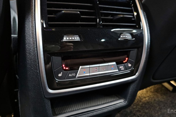 2022 BMW X6 с пробегом 38 412 км