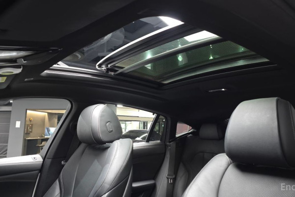 2022 BMW X6 с пробегом 93 708 км