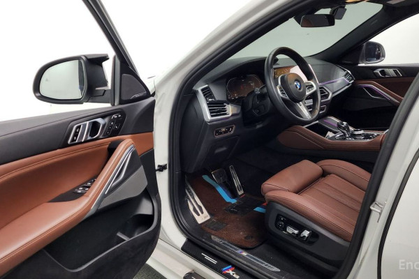 2022 BMW X6 с пробегом 39 119 км