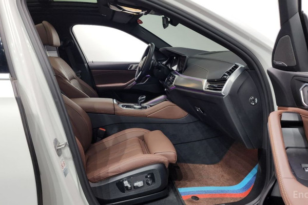 2022 BMW X6 с пробегом 39 119 км