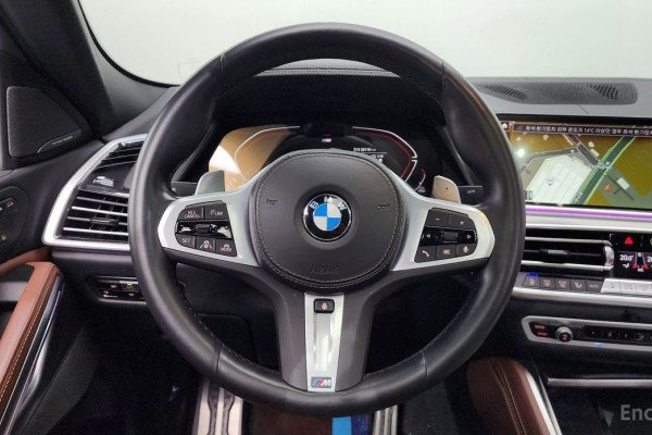 2022 BMW X6 с пробегом 39 119 км