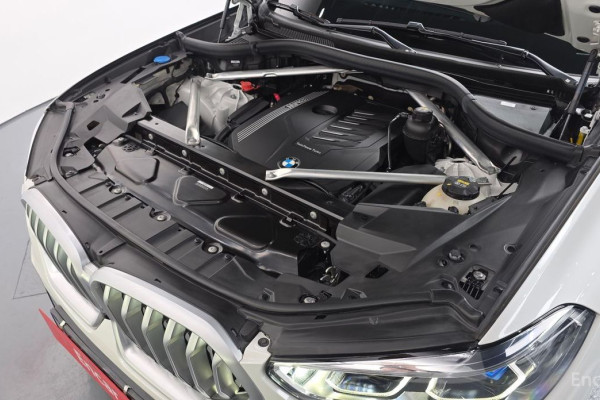 2022 BMW X6 с пробегом 51 993 км