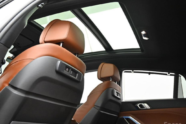 2022 BMW X6 с пробегом 74 639 км