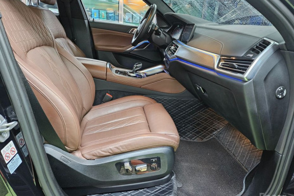 2022 BMW X6 с пробегом 42 000 км