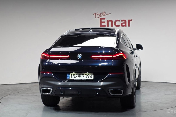 2022 BMW X6 с пробегом 89 424 км