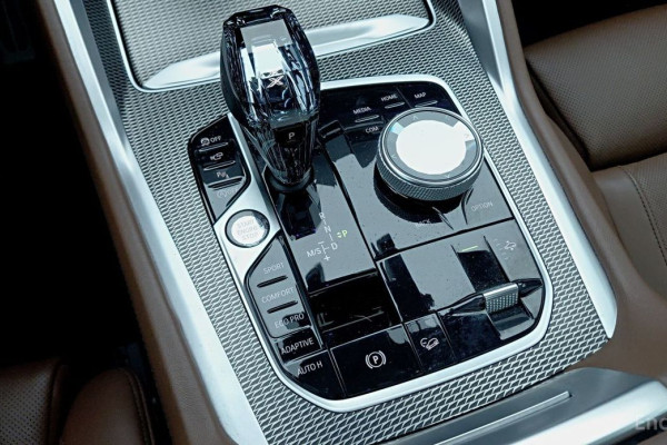 2022 BMW X6 с пробегом 57 877 км