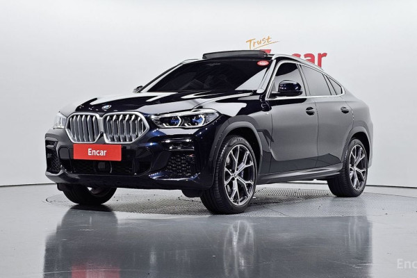 2022 BMW X6 с пробегом 27 571 км
