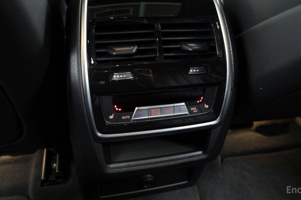 2022 BMW X6 с пробегом 67 701 км