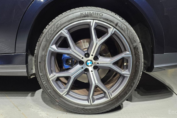 2022 BMW X6 с пробегом 46 696 км