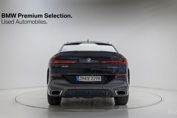 2022 BMW X6 с пробегом 52 300 км