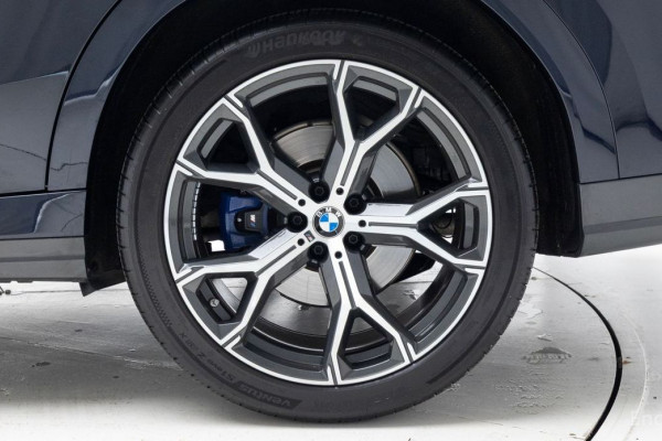 2022 BMW X6 с пробегом 52 300 км