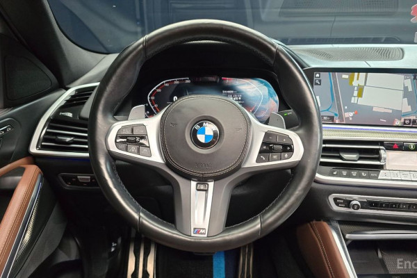 2022 BMW X6 с пробегом 46 696 км