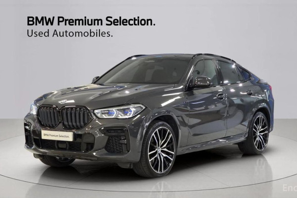 2022 BMW X6 с пробегом 65 698 км