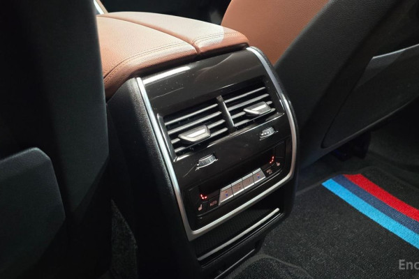 2022 BMW X6 с пробегом 46 696 км