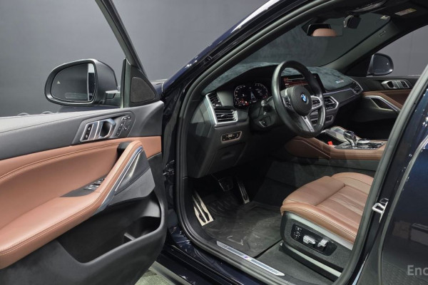 2022 BMW X6 с пробегом 83 241 км