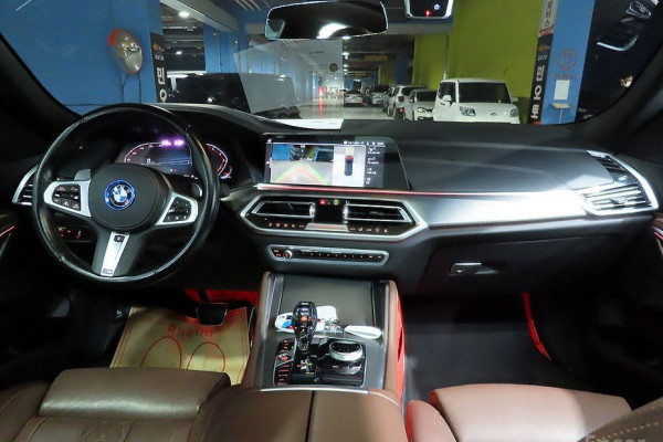 2022 BMW X6 с пробегом 42 201 км