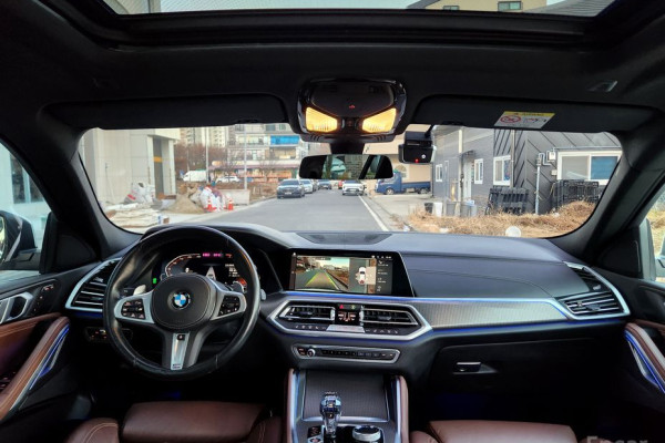 2022 BMW X6 с пробегом 29 100 км