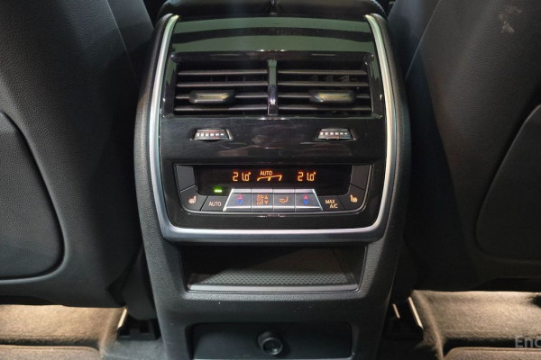 2022 BMW X6 с пробегом 65 698 км