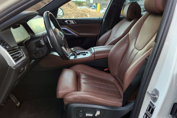 2022 BMW X6 с пробегом 29 100 км