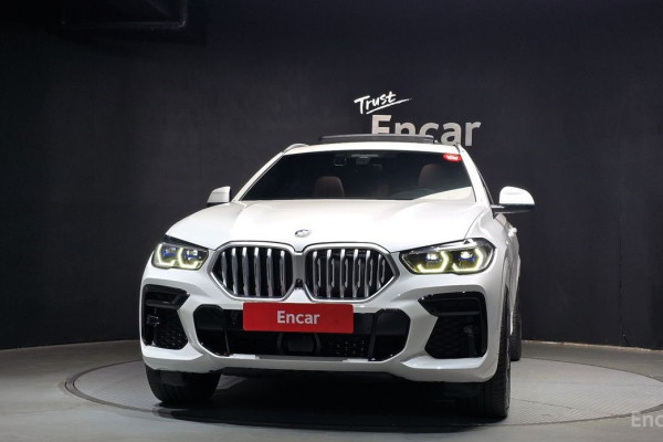 2022 BMW X6 с пробегом 67 291 км