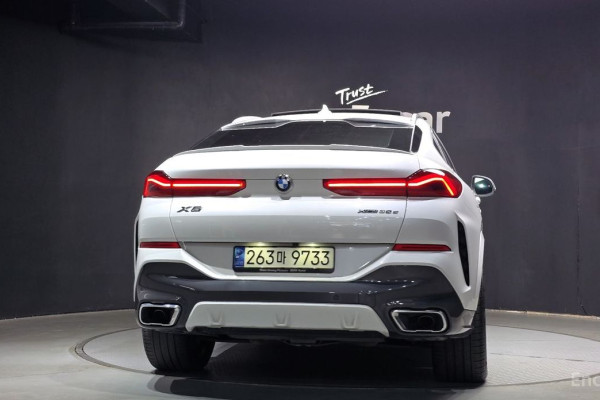 2022 BMW X6 с пробегом 67 291 км