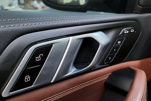 2022 BMW X6 с пробегом 29 100 км