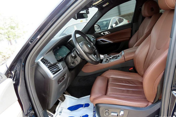 2022 BMW X6 с пробегом 124 315 км