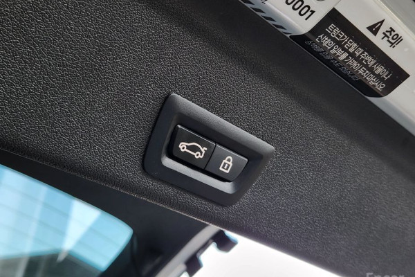 2022 BMW X6 с пробегом 29 100 км