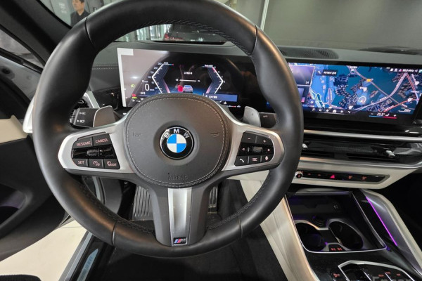 2025 BMW X6 с пробегом 4 411 км