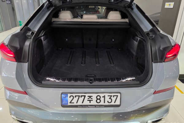 2025 BMW X6 с пробегом 4 411 км